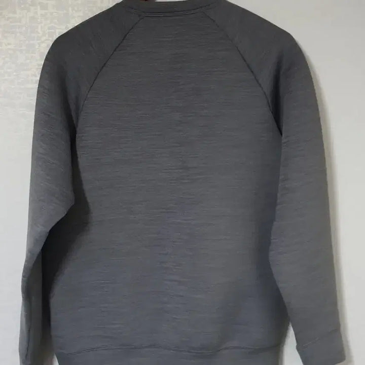 [BUNJANG] Uniqlo Dry Sweatshirt Grey L / 유니클로 새상품 드라이 맨투맨 그레이 L
