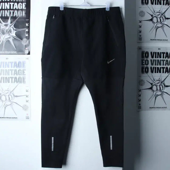 [BUNJANG] Nike Training Running Pants / (L-XL) 나이키 트레이닝복 바지 런닝 기능성 블랙 운동-2543