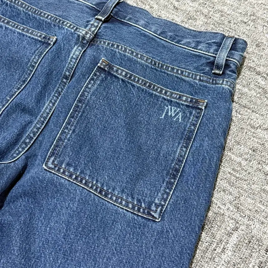 [BUNJANG] 유니클로 jwa 팬츠_블루 (29size) | 상태 좋음 / 유니클로 jwa 팬츠_블루 (29size) | 상태 좋음