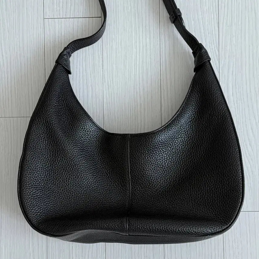[BUNJANG] Afterpray Crescent Mini Bag / 애프터프레이 크레센트 미니 레더백