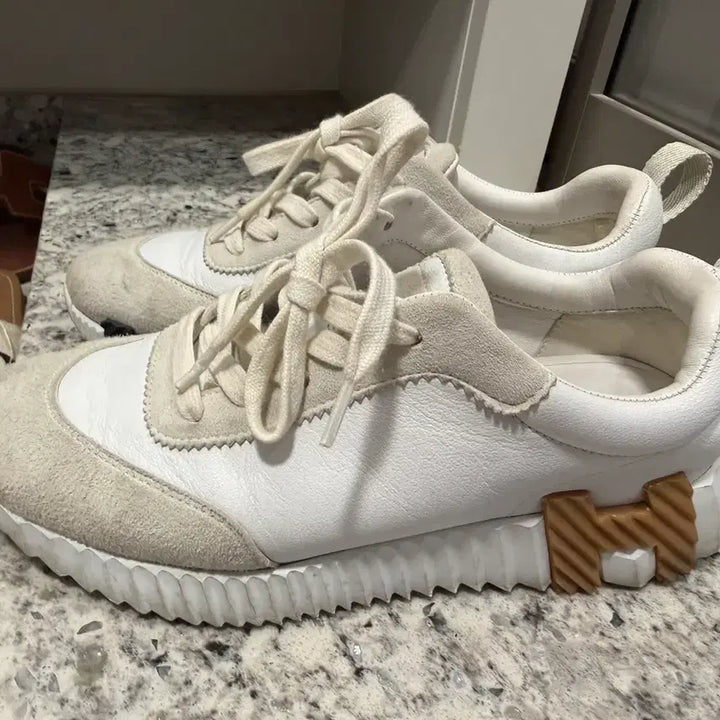 [SOLD OUT] 에르메스 바운싱 스니커즈