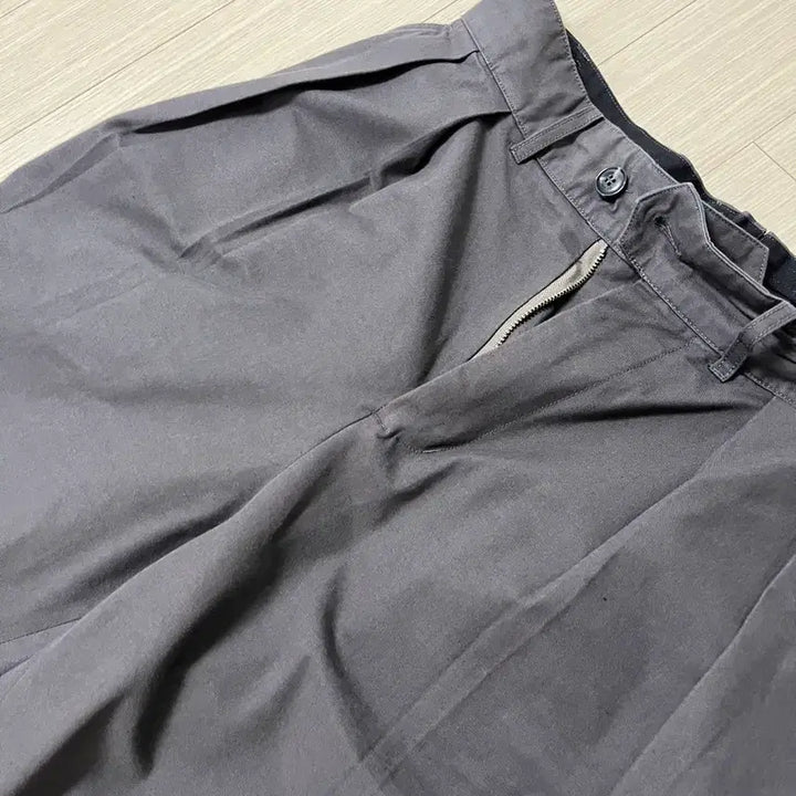 [BUNJANG] Roughside Chino Pants Brown Size 2 / 러프사이드 치노 팬츠 차콜브라운 2사이즈
