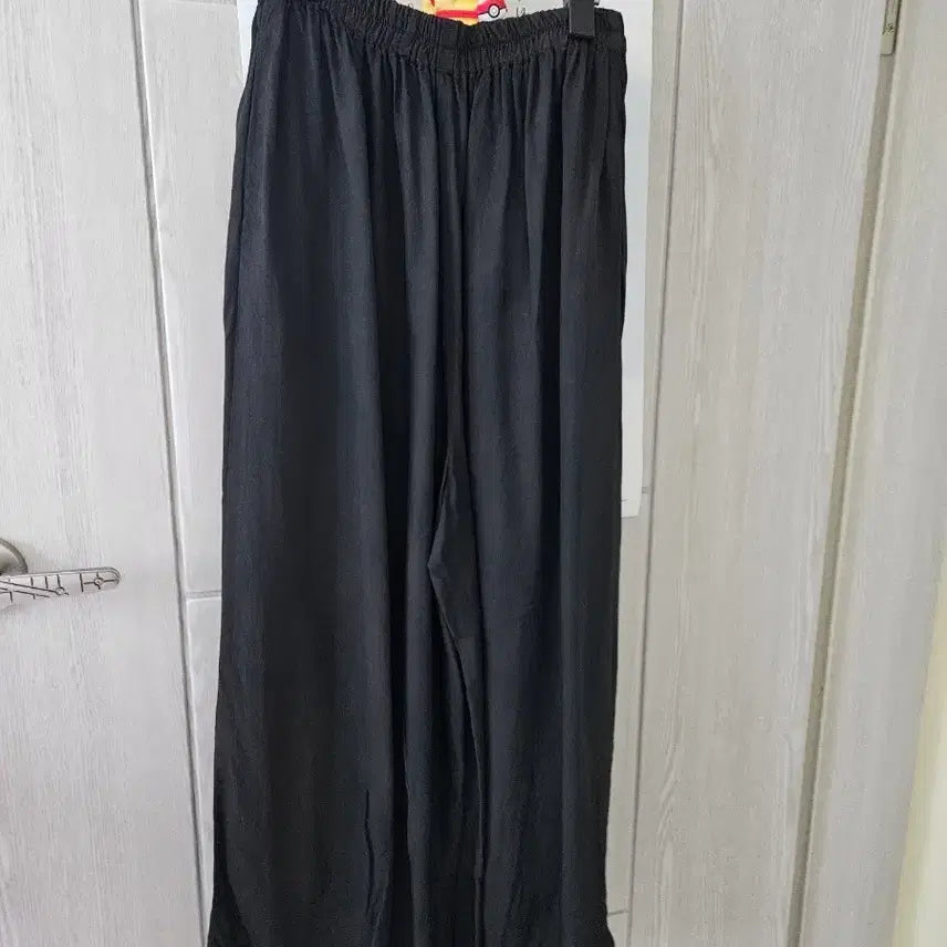 [SOLD OUT] 블랙 와이드 팬츠