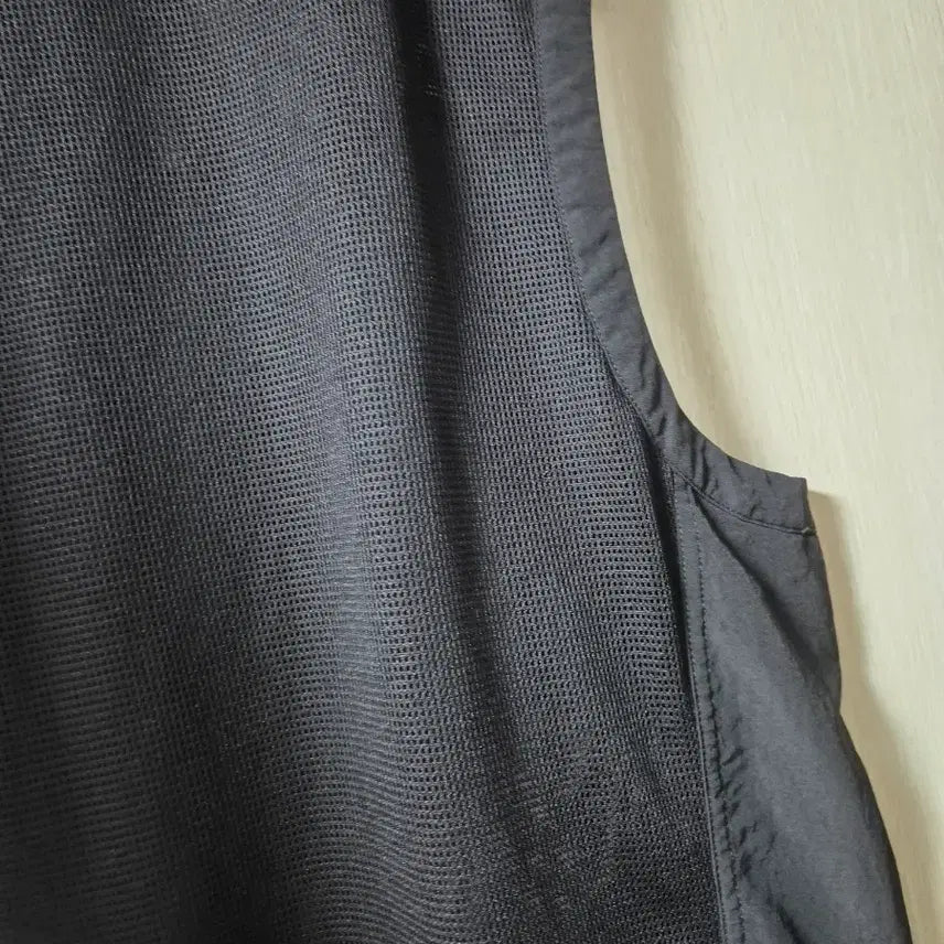 [SOLD OUT] (정품) 노스페이스 윈드 메쉬 베스트 110 (2XL)