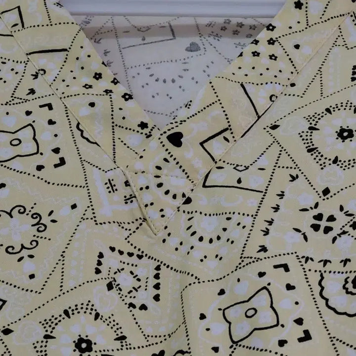 [BUNJANG] Dickies Bandana Pattern Scrub Top / [새상품/2XL] 디키즈(Dickies) 반다나 패턴 스크럽 상의