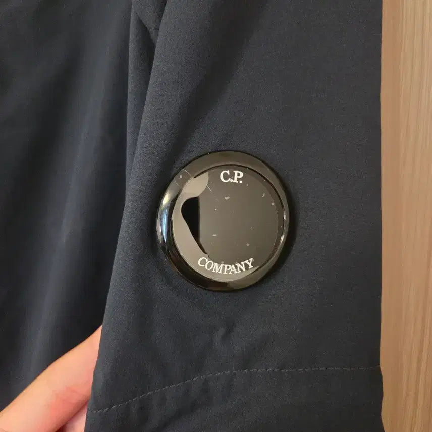 [SOLD OUT] c.p 컴퍼니 바람막이 52 (xl)사이즈 새상품