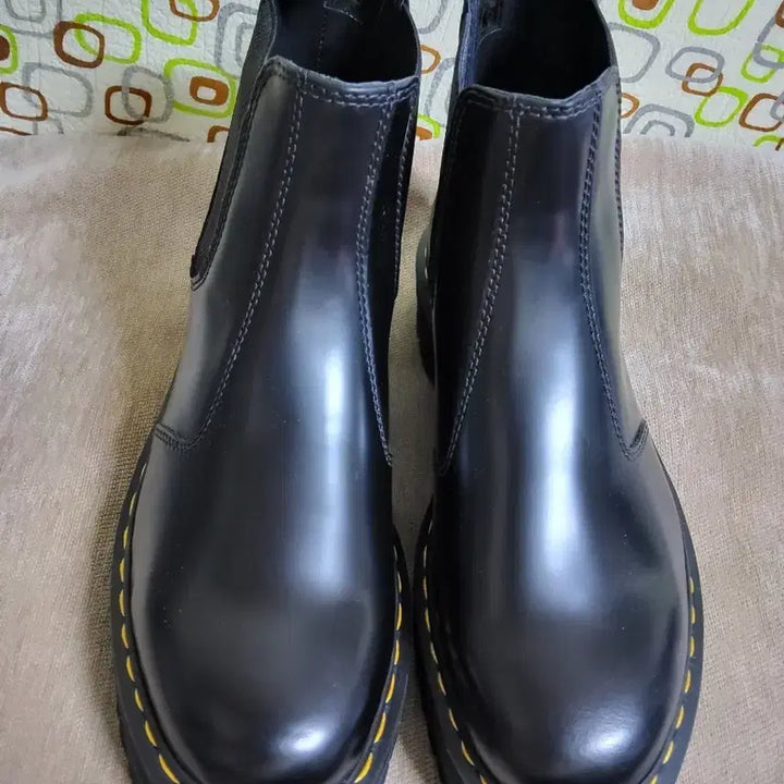 [BUNJANG] Dr. Martens 2976 Quad Chelsea Boots / 닥터마틴 2976쿼드 첼시부츠 290신품