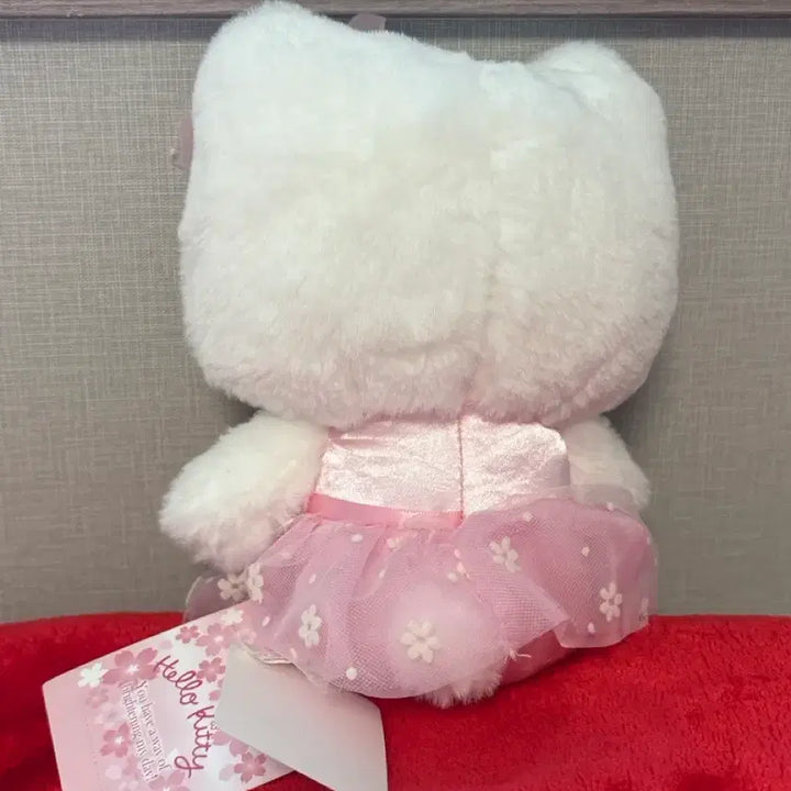 [BUNJANG] Sanrio Hello Kitty Sakura Plush Doll / 산리오 벚꽃 사쿠라 키티 헬로키티 누이구루미 인형