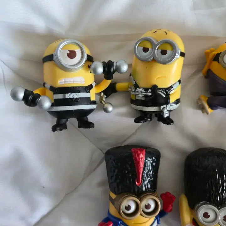 [BUNJANG] Minions Moving Toy Figure / 무료배송 미니언즈 피규어 장난감 움직이는 운동 빅