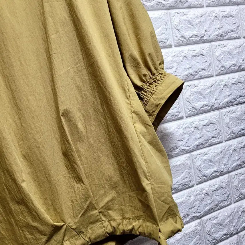 [BUNJANG] Izzatbaba Loose Fit Shirt / 아이잗바바 면바스락 루즈핏 셔츠