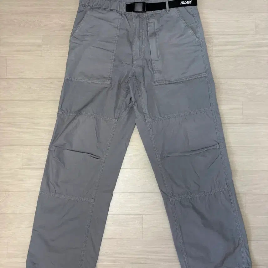 [BUNJANG] Palace Belted Trousers Gray Size 32 / 팔라스 벨터 트라우저 그레이 사이즈 32