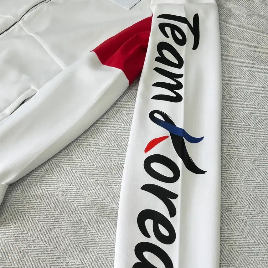 [BUNJANG] The North Face Team Korea Track Jacket White / [95] 노스페이스 팀코리아 국대 트랙 자켓 화이트