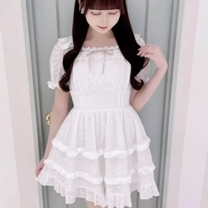 [BUNJANG] Evelyn White Frill Cotton Mini Dress / 에블린 화이트 프릴 코튼 미니 원피스 스나계 양산형 일브