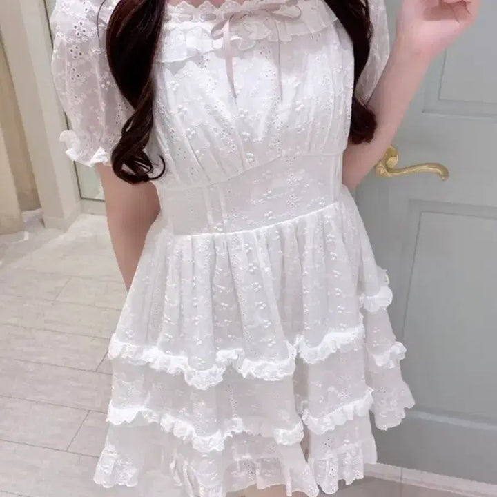 [BUNJANG] Evelyn White Frill Cotton Mini Dress / 에블린 화이트 프릴 코튼 미니 원피스 스나계 양산형 일브