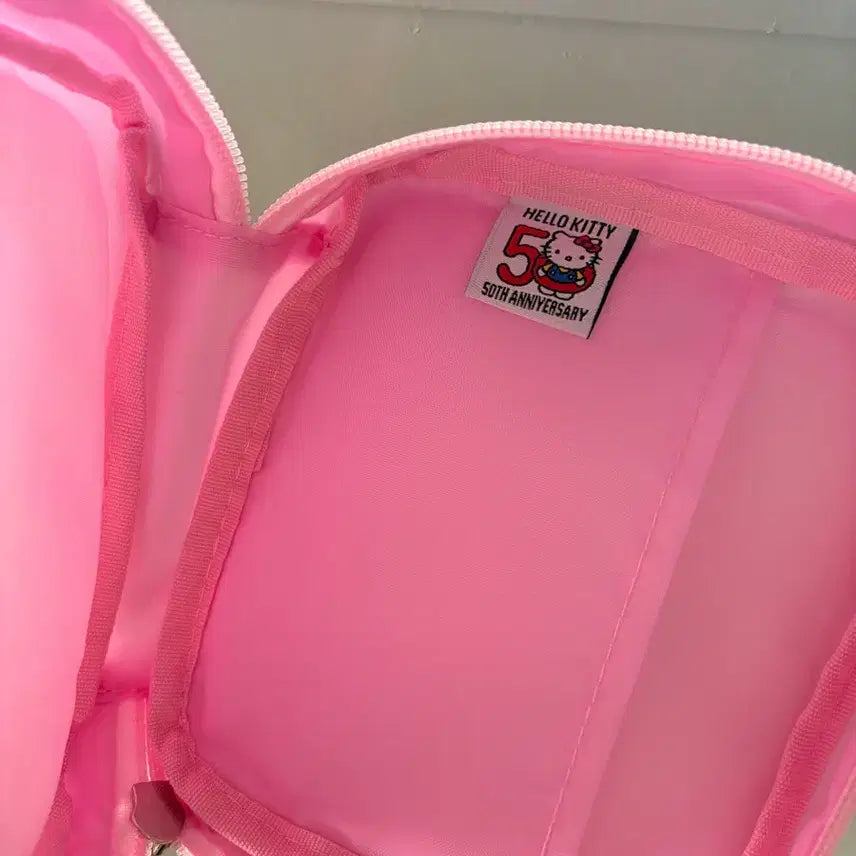 [BUNJANG] Sanrio Hello Kitty 50th Anniversary Pouch / 산리오 헬로키티 50주년 파우치