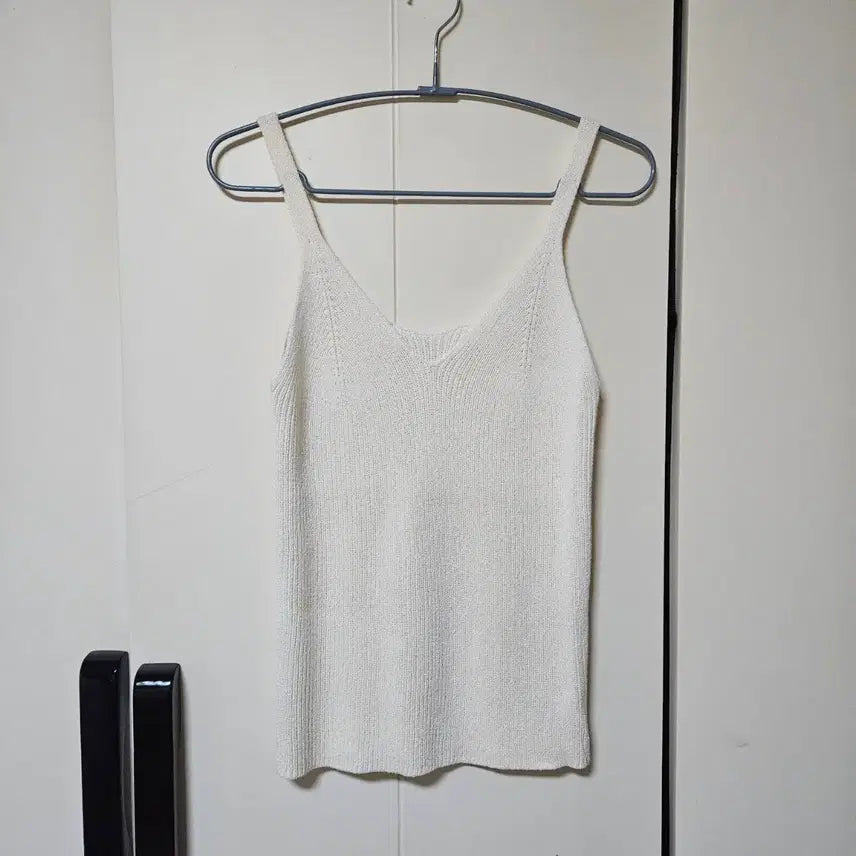 [BUNJANG] VITALSIGN Sleeveless Cardigan Set Cream / [새상품] 바이탈싸인 나시 가디건 세트 크림(정가14.9만)