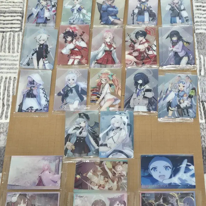 [BUNJANG] Blue Archive Collaboration Items / 블루아카이브 웨하스포토카드 아크릴 클리어파일 아리스 미카 히나 호시노