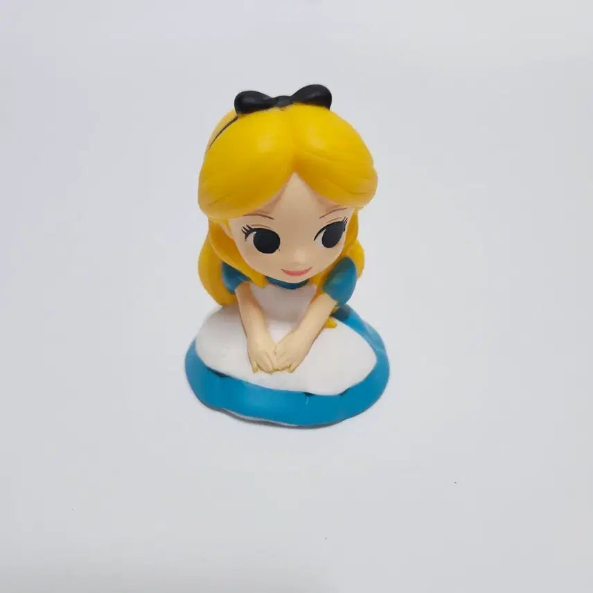 [BUNJANG] Bandai Disney Alice Figure / <7/31까지 할인> 디즈니 앨리스 반다이 피규어