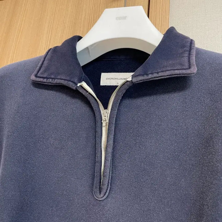 [SOLD OUT] [L] 처칠롬퍼 하프집 풀오버 빈티지 네이비