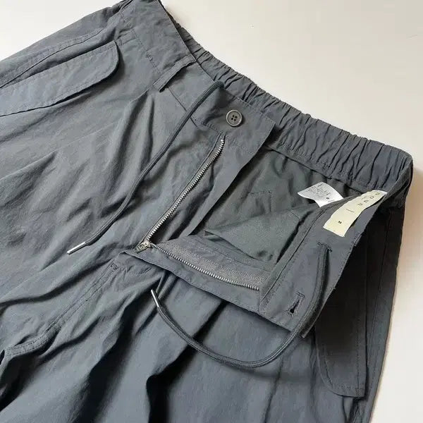 [BUNJANG] Noun One-Tuck Parachute Multi Pants / 노운 Noun 원턱 파라슈트 멀티 팬츠 PN9544