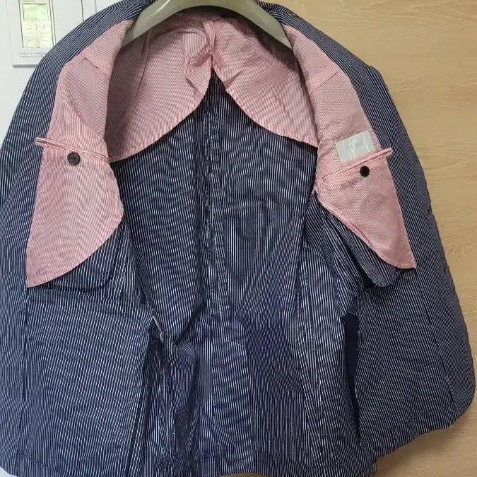 [BUNJANG] Time Stripe Jacket / 타임 스트라이프 자켓 100