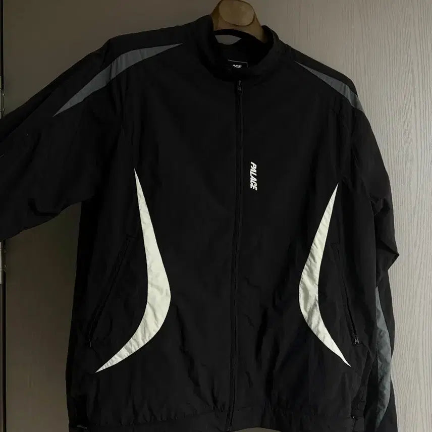 [SOLD OUT] 팔라스 모토 쉘 자켓 XL
