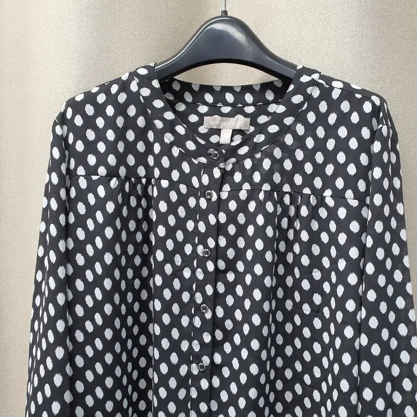 [BUNJANG] Banana Republic Dot Blouse Shirt / 바나나리퍼블릭 도트 셔츠 블라우스