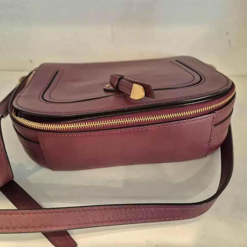 [BUNJANG] Beanpole Leather Crossbody Bag / 빈폴