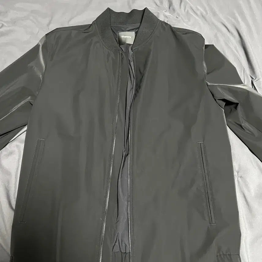 [BUNJANG] Theory City Bomber Jacket Black S / 띠어리 시티봄버 자켓 블랙 S