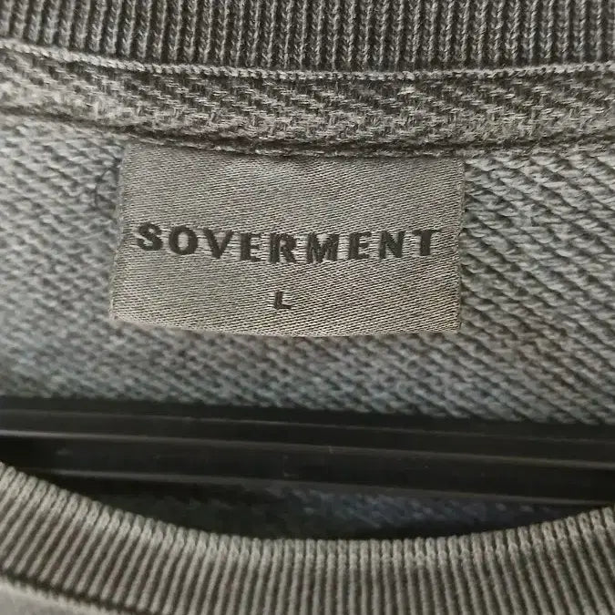 [SOLD OUT] SOVERMENT 맨투맨 L사이즈 그레이 상태좋음