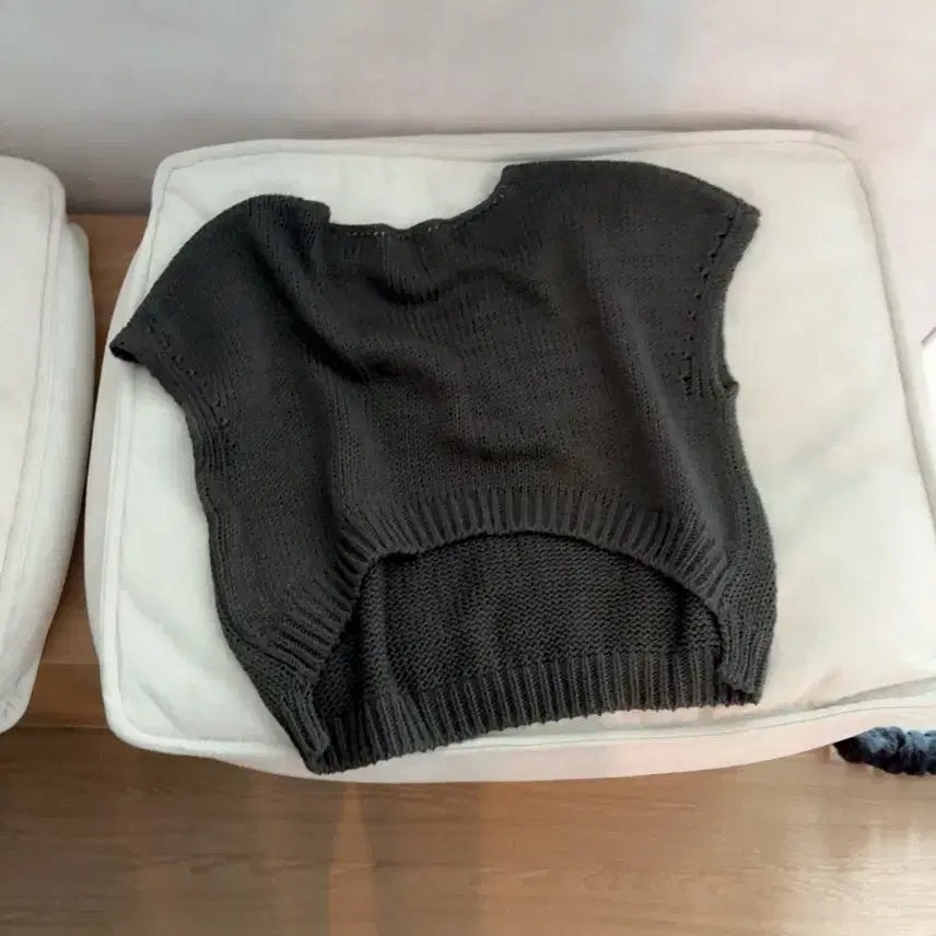 [BUNJANG] Ramage Backless Knit Top / 라마지 백리스 니트 차콜
