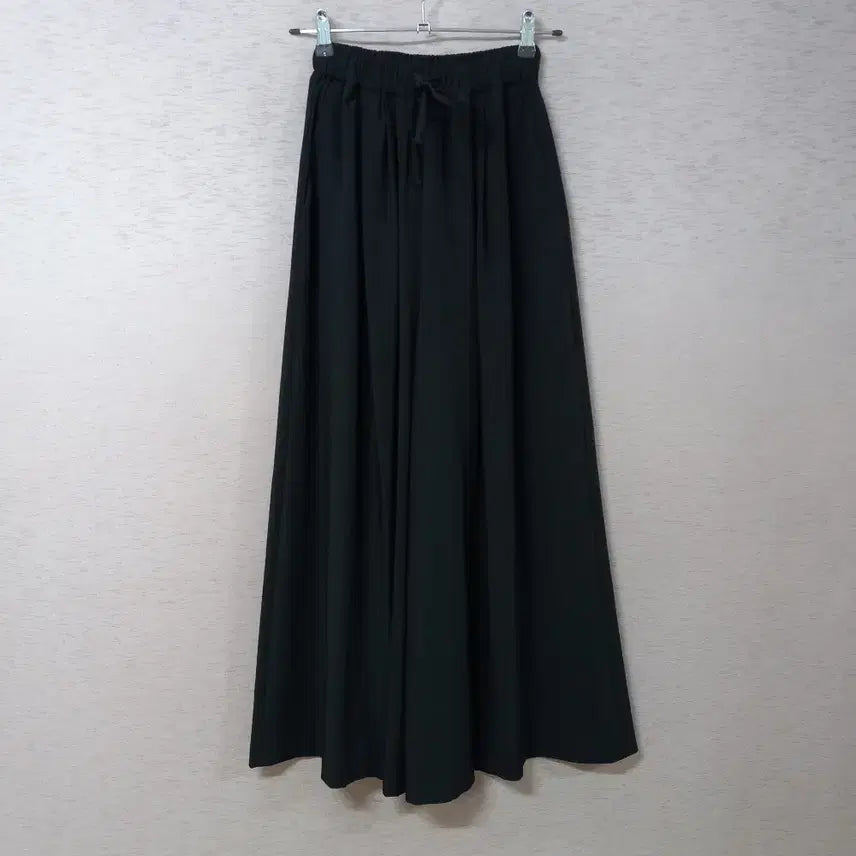 [SOLD OUT] B4-18/블랙 밴딩 와이드팬츠