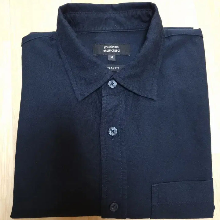 [SOLD OUT] 무탠다드 릴렉스 핏 옥스포드 셔츠 [네이비] M 사이즈