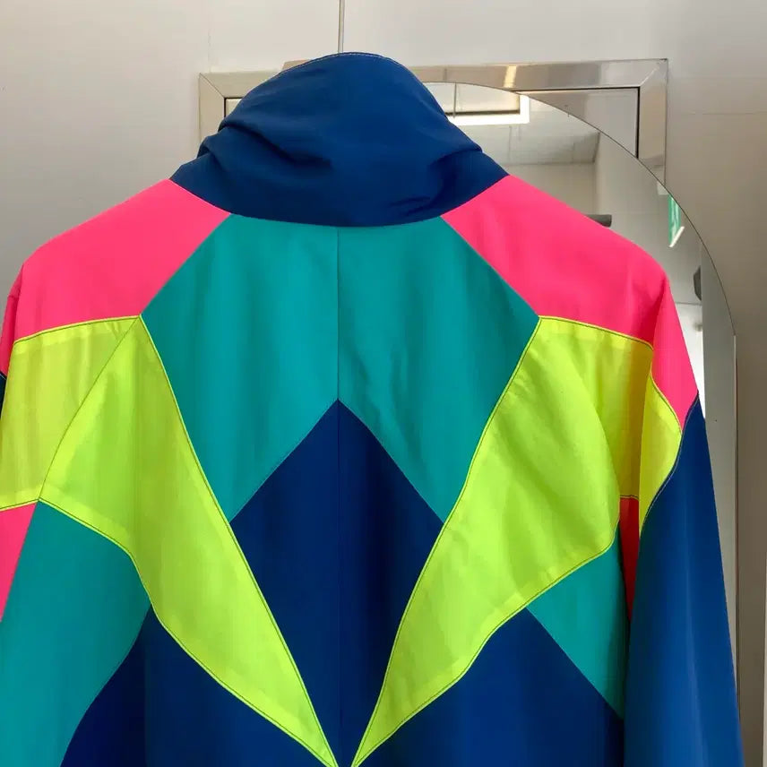 [BUNJANG] KAEISS Retro Windbreaker Jacket / 케이아스 레트로 바람막이 M(100) KAEISS Windbreaker