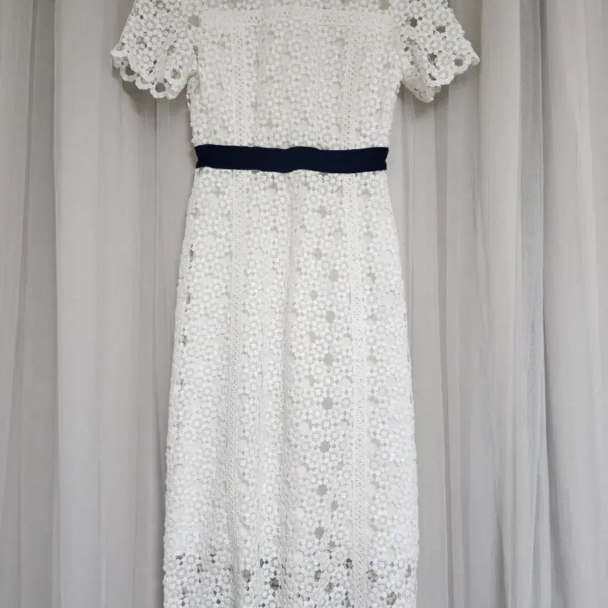 [BUNJANG] Plastic Island White Lace Long Dress / 플라스틱아일랜드 화이트 레이스 원피스
