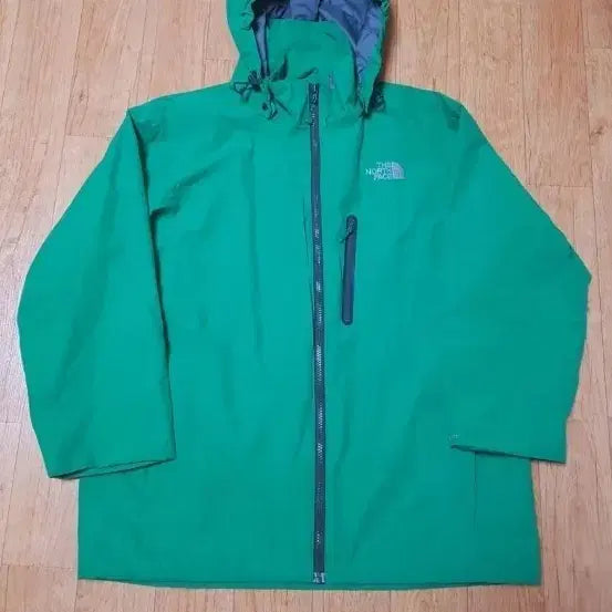 [BUNJANG] The North Face Hyvent Green Hooded Functional Jacket / 노스페이스 하이벤트 바람막이 기능성 후드 자켓, 그린색(초록색),105