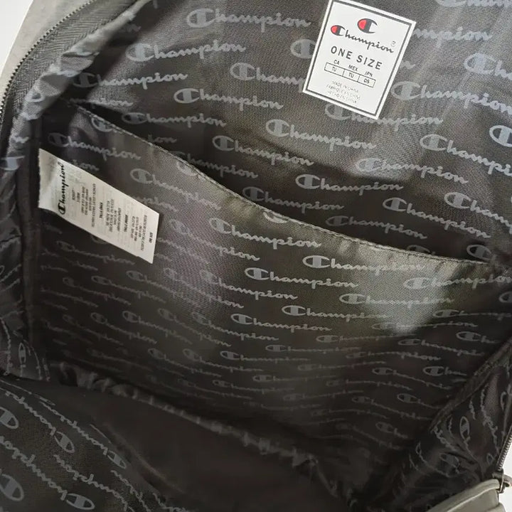[BUNJANG] Champion Lightweight Backpack / 챔피온 라이트웨이트 백팩