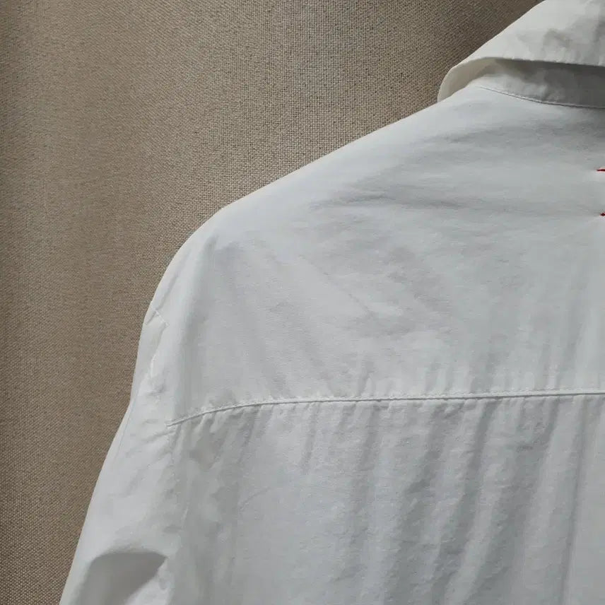 [SOLD OUT] 아떼 바네사브루노 자수 셔츠