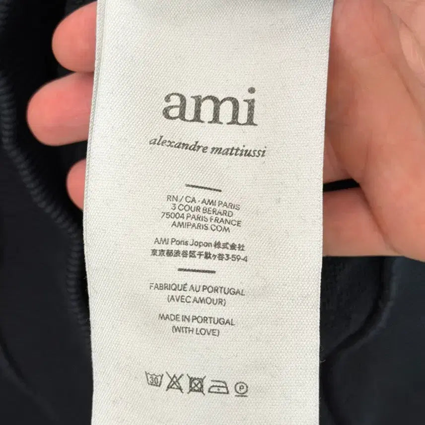 [BUNJANG] AMI Small Heart Sweatshirt Black XL / 아미 스몰하트 맨투맨 블랙 XL