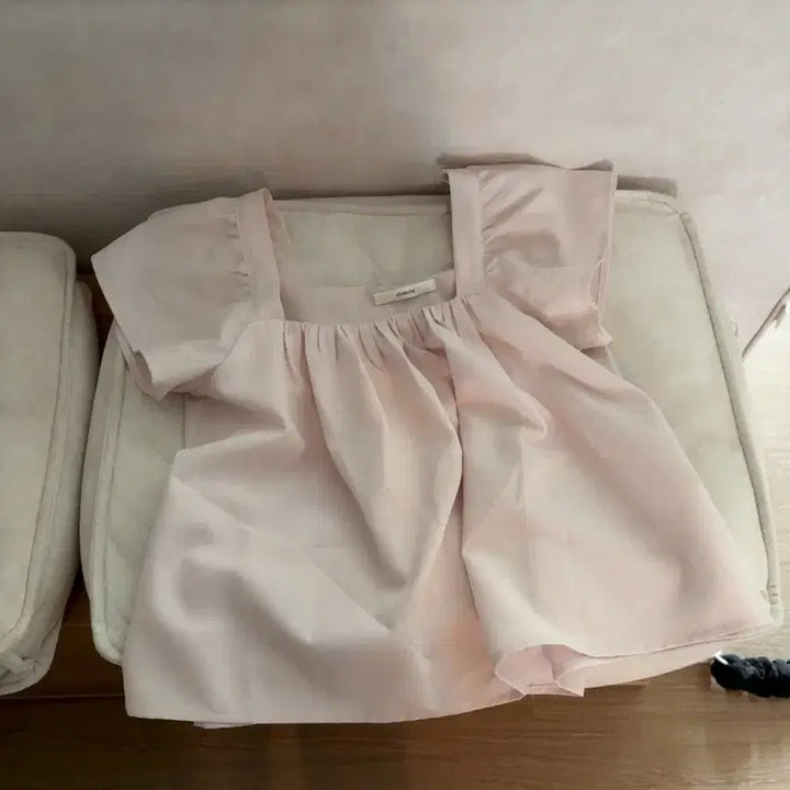 [BUNJANG] Mute Pink Square Blouse / 뮤트핑크 스퀘어 블라우스