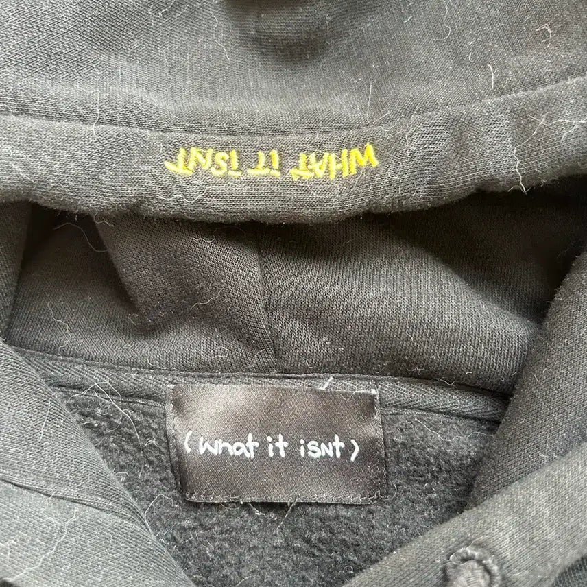 [BUNJANG] What it isnt Heart Logo Black Jacket / 배포) What it isnt 하트 자켓 블랙