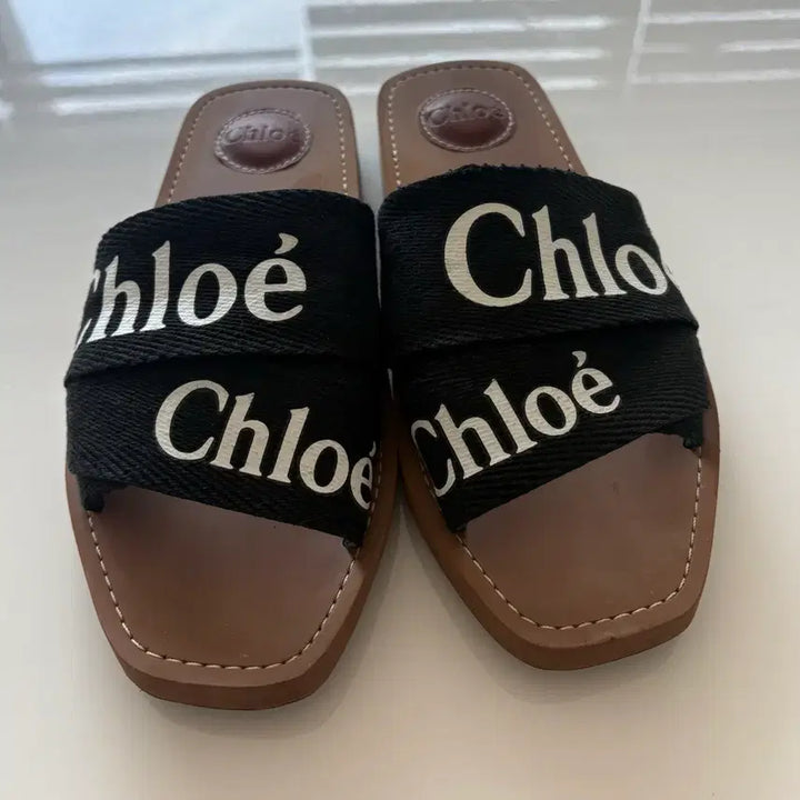 [SOLD OUT] 끌로에 우디 뮬