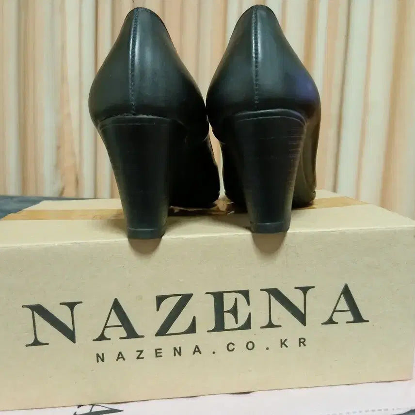 [BUNJANG] NAZENA Black Pumps Heels 230mm / NAZENA 나즈나 블랙  펌프스힐  230 굽7cm 구두