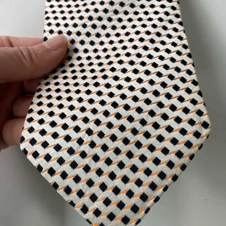 [BUNJANG] Hugo Boss Necktie / 휴고보스 넥타이