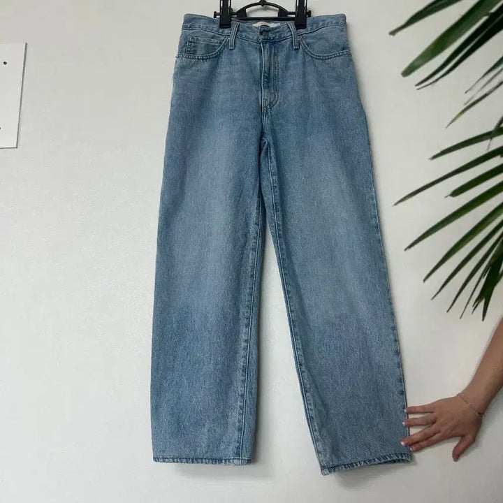 [SOLD OUT] LEVIS 리바이스 와이드 데님 팬츠