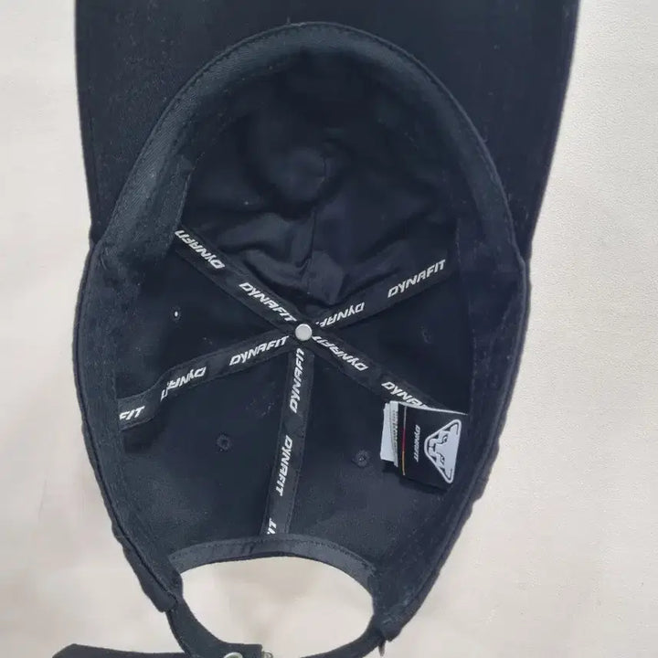 [SOLD OUT] 다이나핏 블랙 볼캡 모자 사이즈 M
