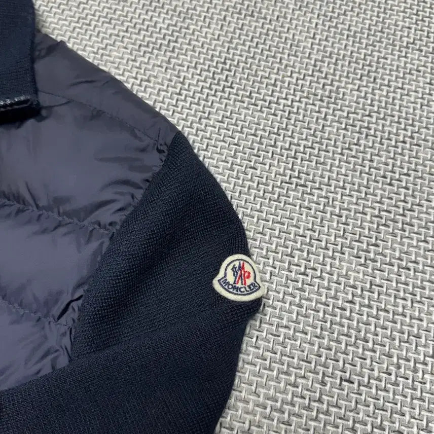 [BUNJANG] Moncler Knit Padded Jacket / 몽클레어 니트패딩