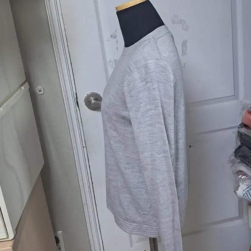 [BUNJANG] Club Monaco Grey Spring Knit Sweater / 클럽모나코 그레이 봄 니트 55(얇은 울 소재)