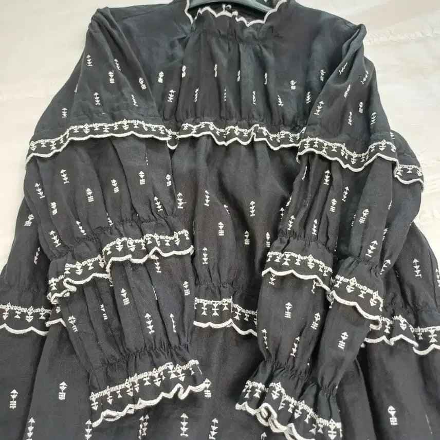 [SOLD OUT] 이자벨마랑 블라우스 36