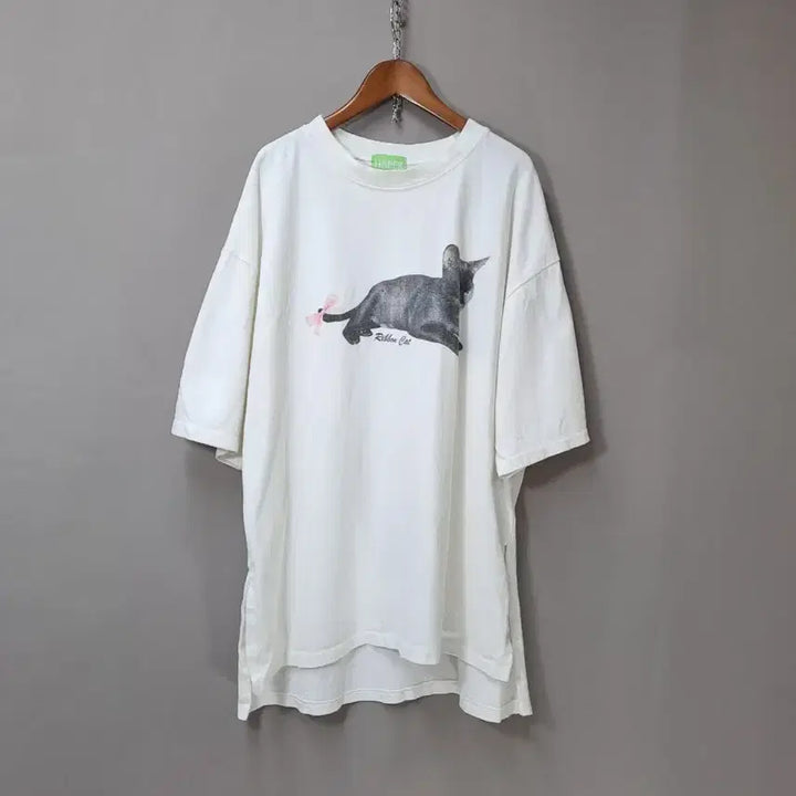 [BUNJANG] HAPER Ribbon Cat Printed T-shirt / HAPER 리본고양이 프린팅 반팔 티셔츠